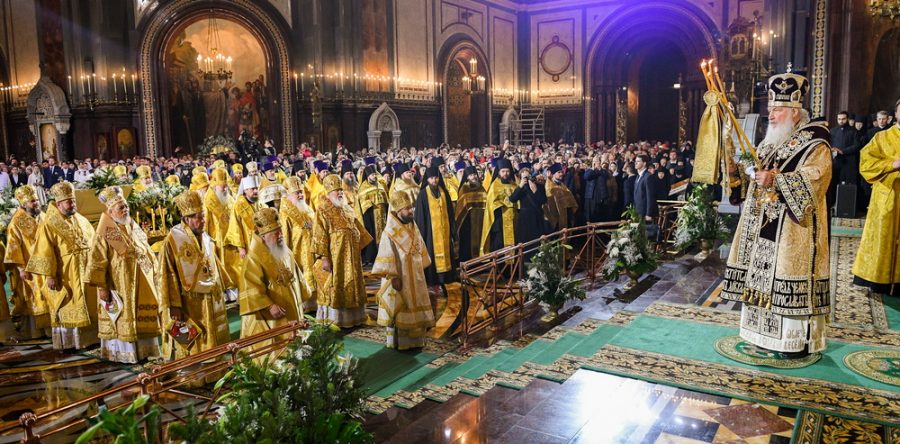 Рождественское богослужение в Храме Христа Спасителя