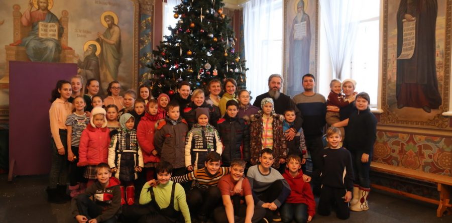 Детская Рождественская Ёлка