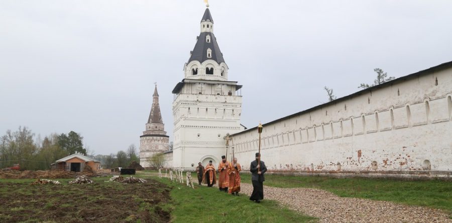 Освящение коровника