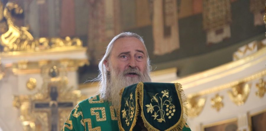 Архиерейское богослужение 22 сентября 2002 года. Владыка Феогност