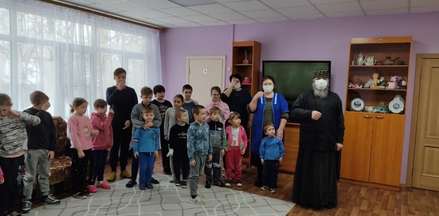 Беседа с воспитанниками СРЦ “Колпица”