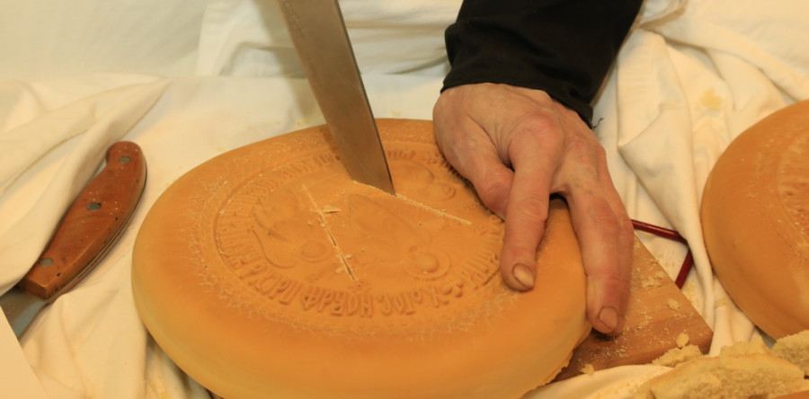 Раздробление и раздача артоса