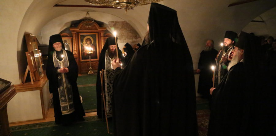 Чтение Великого покаянного канона Андрея Критского