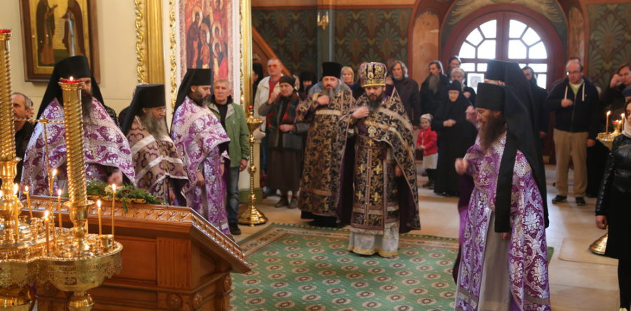 Крестовоздвижение