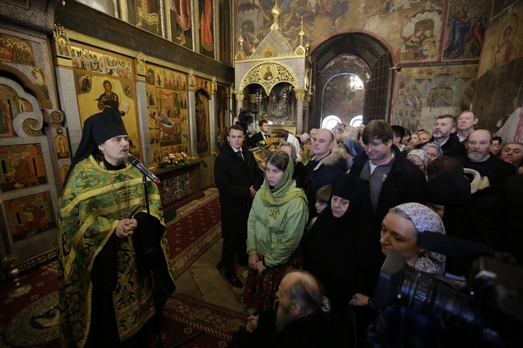 Саввино сторожевский монастырь расписание богослужений. Настоятель Саввино-Сторожевского монастыря. Игумен Саввино-Сторожевского монастыря. Саввино Сторожевский монастырь иеромонах Ефрем. Братия Саввино Сторожевского монастыря.