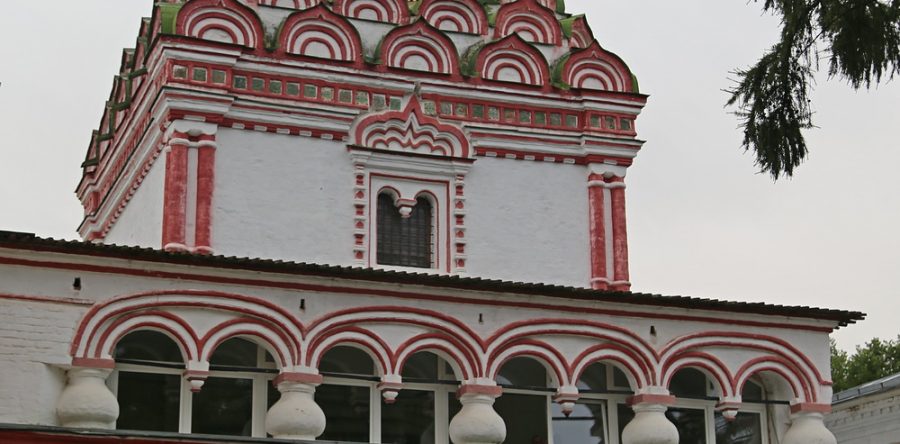 Славных и всехвальных первоверховных апостолов Петра и Павла.
