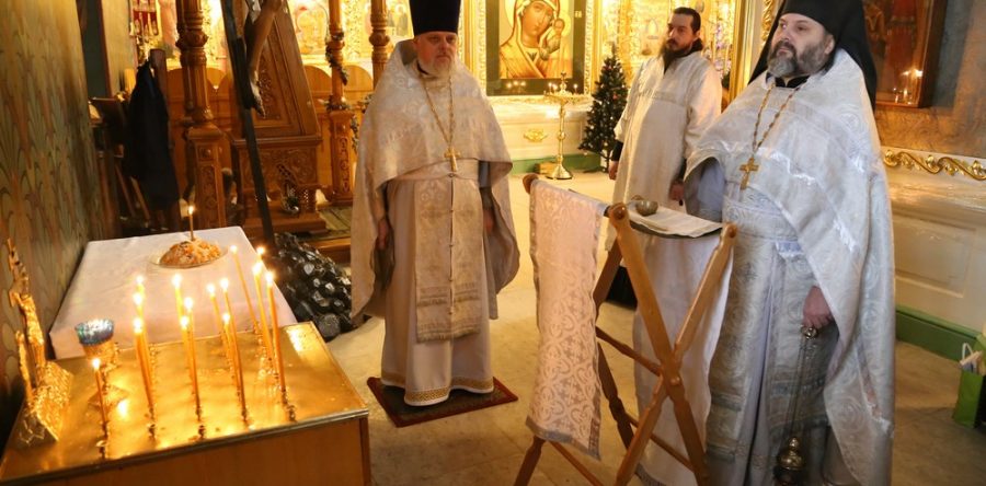 Панихида по митрополиту Питириму