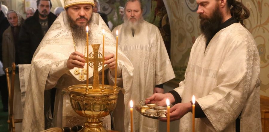 Праздничное богослужение в Крещенский Сочельник