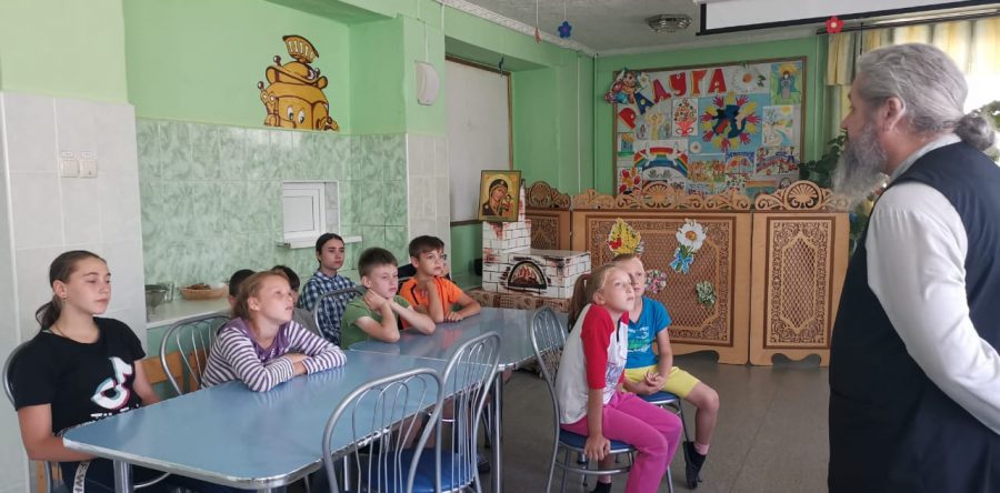 Беседа с воспитанниками СРЦ Ярополец