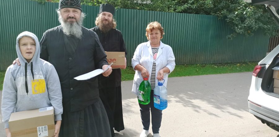 Помощь социально-реабилитационным центрам к началу нового учебного года