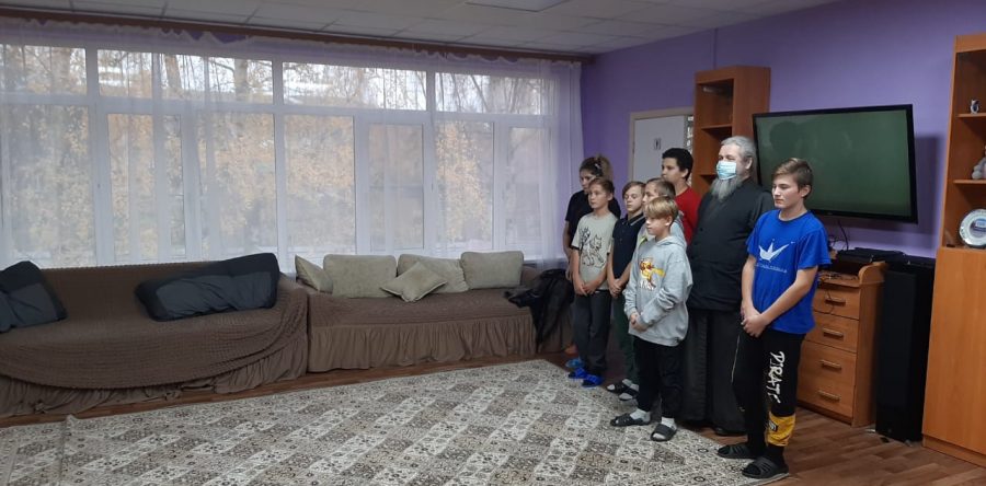 Беседы в воспитанниками подшефных СРЦ