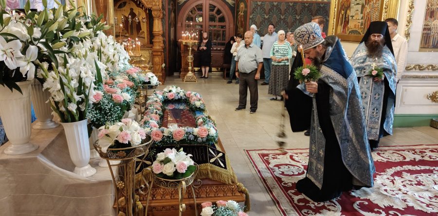 Чин погребения Божией Матери