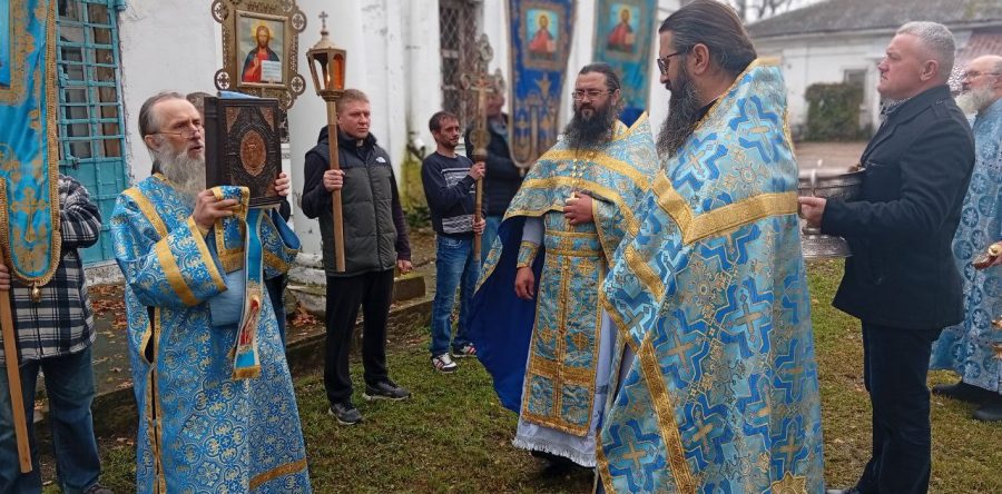 Престольный праздник в Покровском