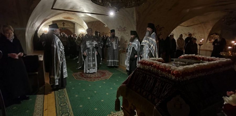 Чин погребения Плащаницы