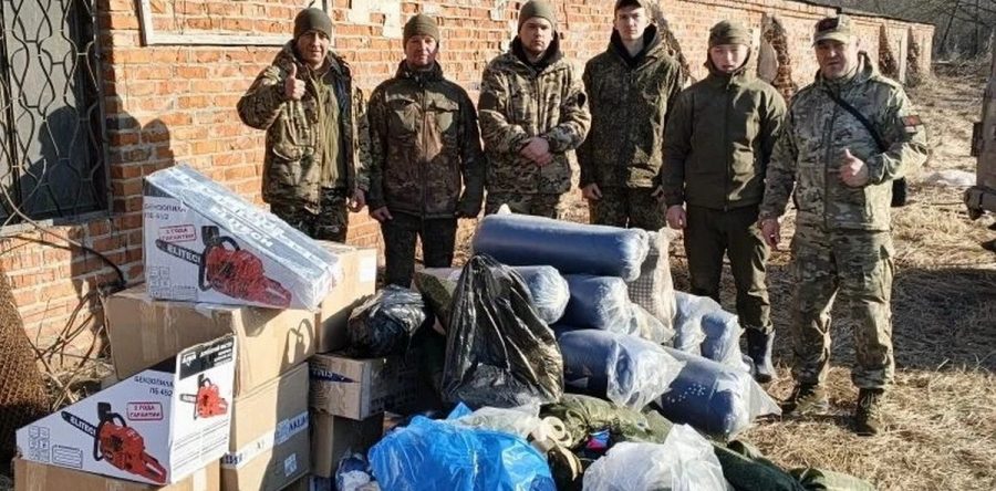 Гуманитарная помощь в зону боевых действий