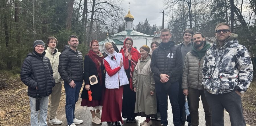 Визит участников движения “Сорок Сороков”