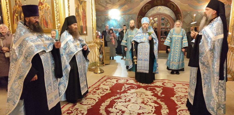 Покров Пресвятой Богородицы