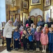 Маленькие гости в Доме Божьем